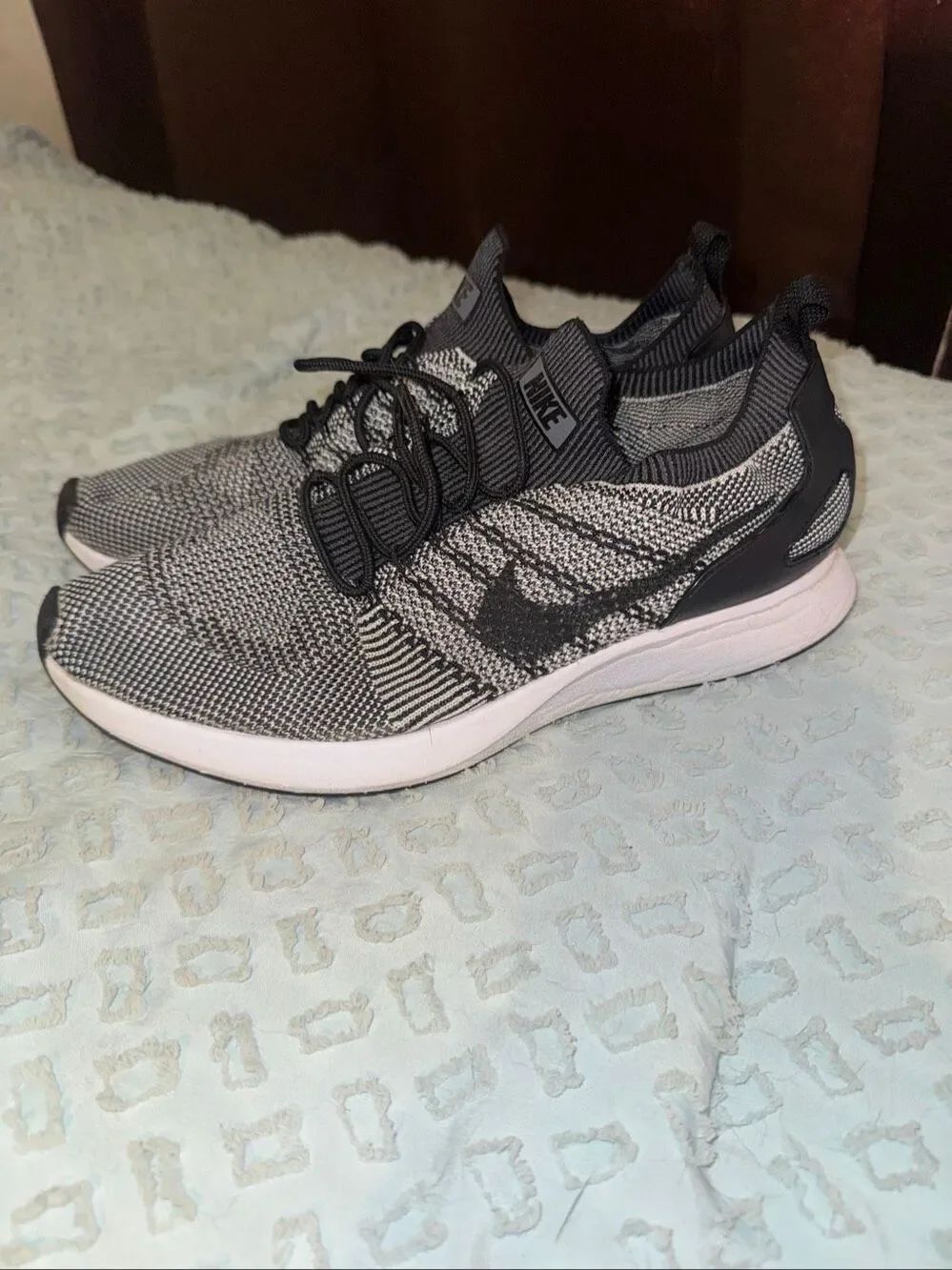 Nike Air zoom flyknit Mariah tennis shoes size 8